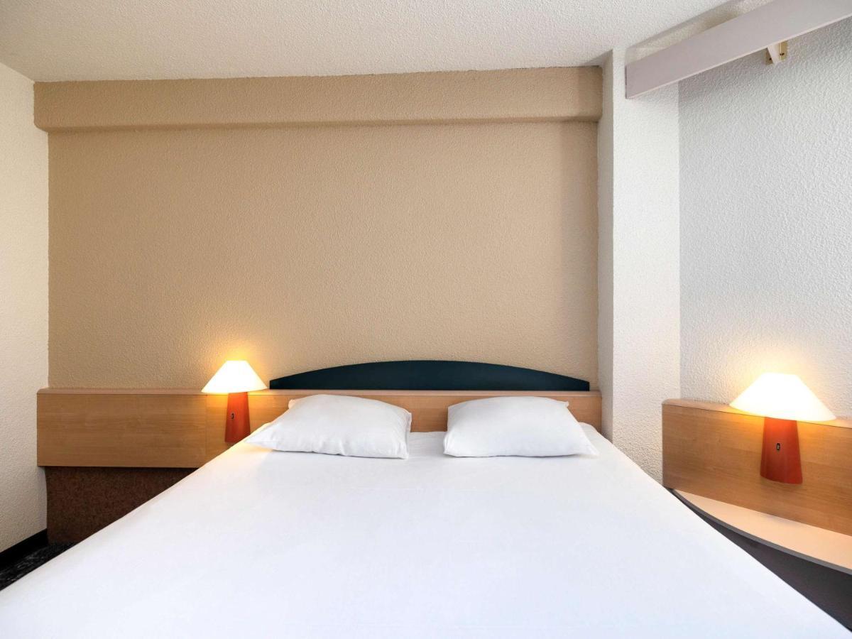 Ibis 3*